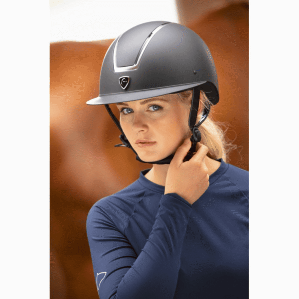 EQUITHEME Glint Mat Helmet